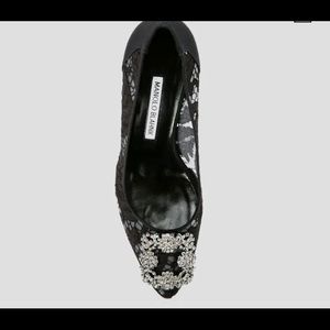 Manolo Hangisi lace 90s